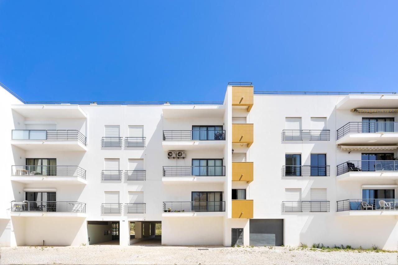 Sea La Vie Beach & Golf Apartment Лагуш Экстерьер фото